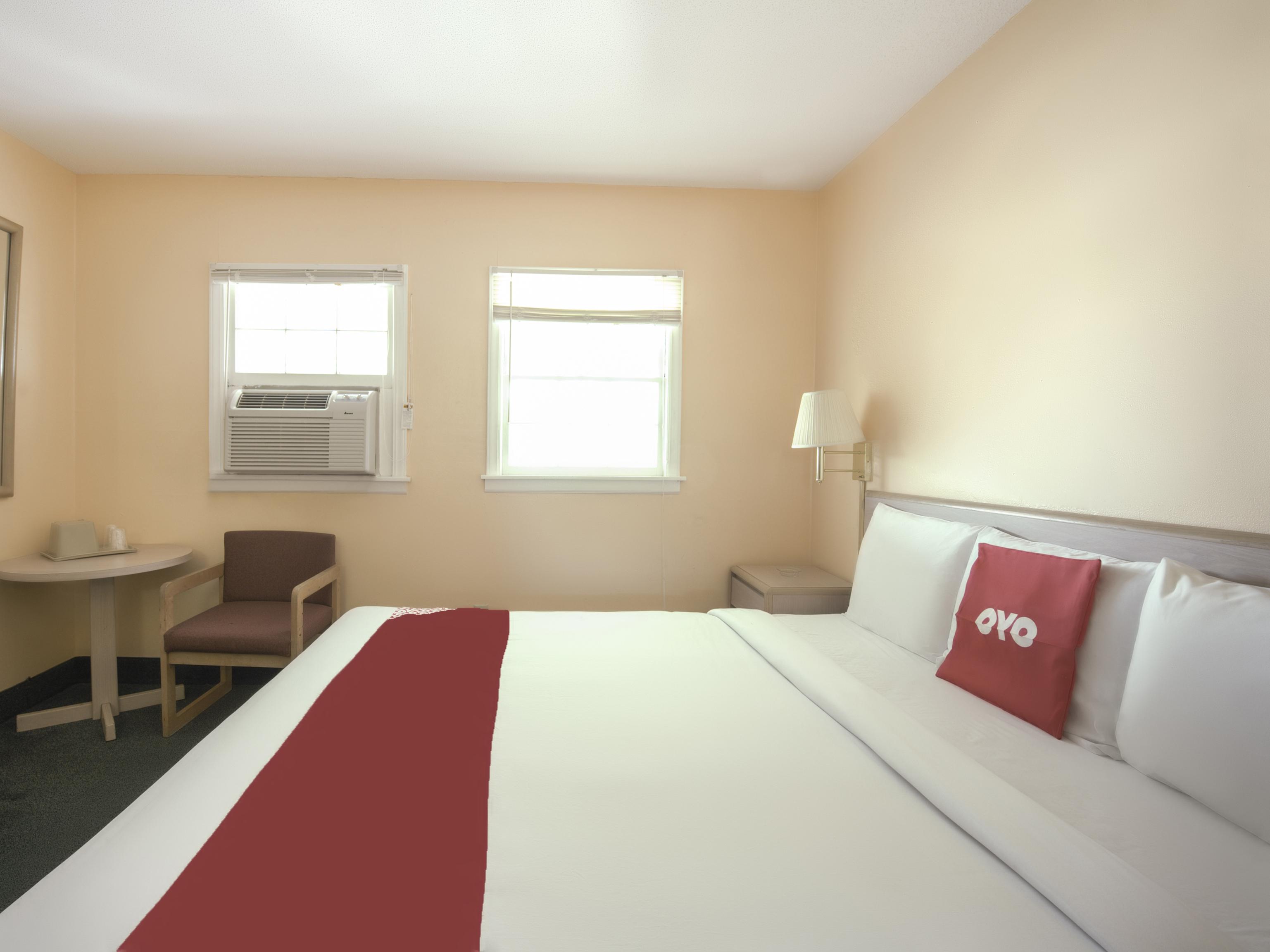 Oyo Hotel Durham West Hills Εξωτερικό φωτογραφία